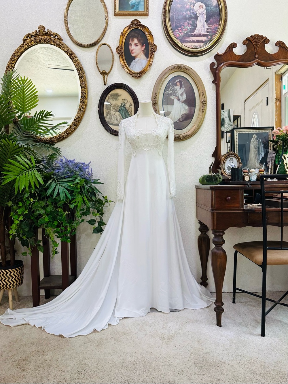 Elegant Long Sleeve White Wedding Gown with Train